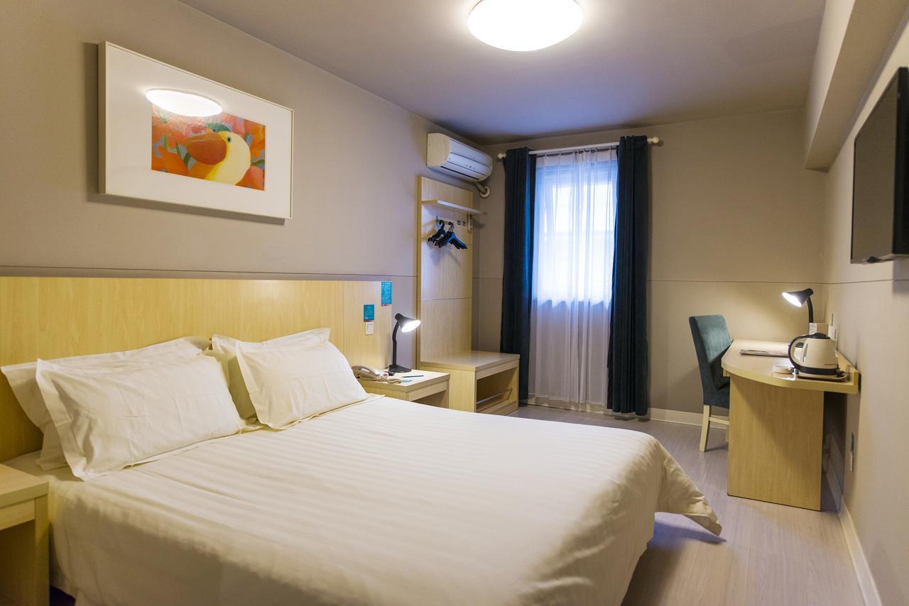 Jinjiang Inn Chengdu Chunxi Road Taiguli Hotel Exterior photo